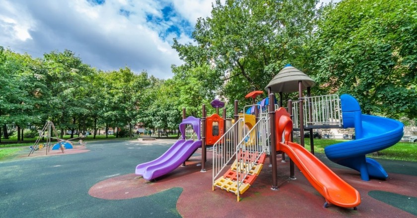 A picture of a playground, which is one of the activities you can do on the last day of school